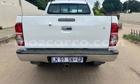 Tenga Tsaru Toyota Hilux Chena Mota in Maputo in Maputo Tenga Tsaru Toyota Hilux Chena Mota in Maputo in Maputo