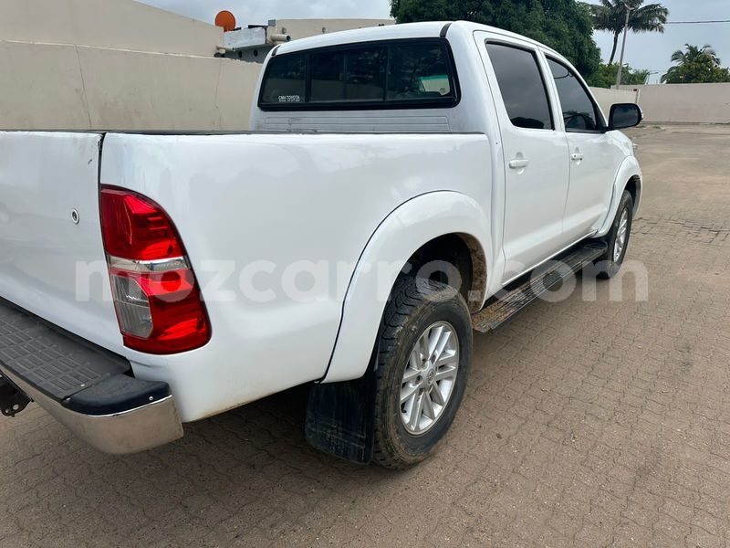 Big with watermark toyota hilux maputo maputo 23182