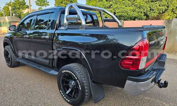 Buy Used Toyota Hiluxe Revo Black Car in Maputo in Maputo Buy Used Toyota Hiluxe Revo Black Car in Maputo in Maputo