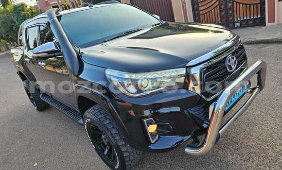 Buy Used Toyota Hiluxe Revo Black Car in Maputo in Maputo Buy Used Toyota Hiluxe Revo Black Car in Maputo in Maputo