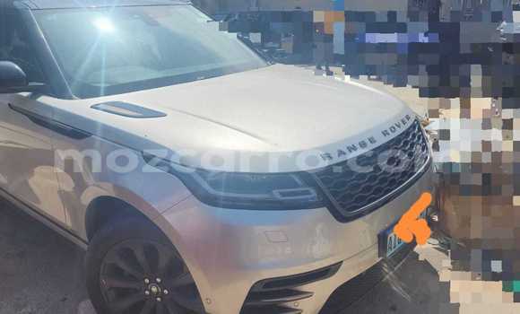 Comprar Usado Land Rover Range Rover Velar Azul Carro em Maputo em Maputo