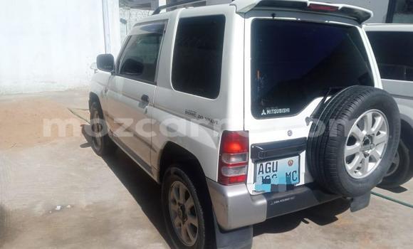 Buy Used Mitsubishi Pajero White Car in Maputo in Maputo Buy Used Mitsubishi Pajero White Car in Maputo in Maputo