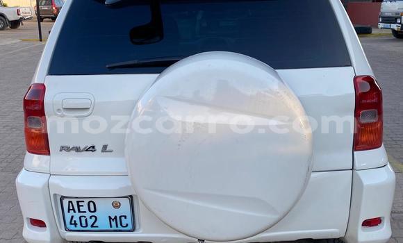 Comprar Usado Toyota RAV4 Branco Carro em Maputo em Maputo Comprar Usado Toyota RAV4 Branco Carro em Maputo em Maputo