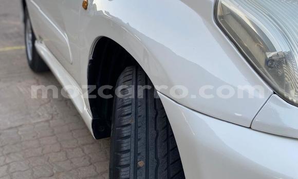 Comprar Usado Toyota RAV4 Branco Carro em Maputo em Maputo Comprar Usado Toyota RAV4 Branco Carro em Maputo em Maputo