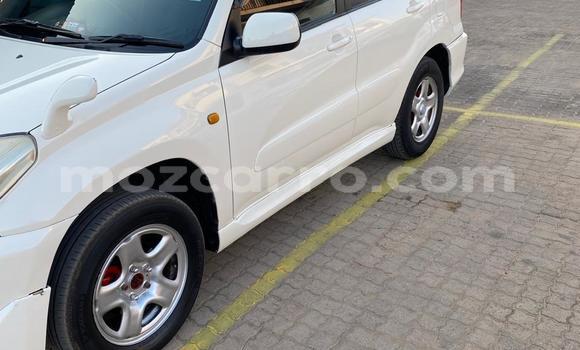 Comprar Usado Toyota RAV4 Branco Carro em Maputo em Maputo Comprar Usado Toyota RAV4 Branco Carro em Maputo em Maputo