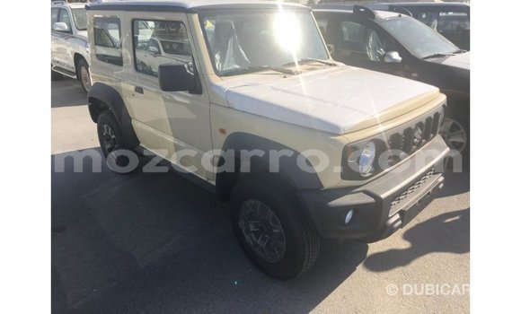 Comprar Importar Suzuki Jimny Bege Carro em Import - Dubai em Cabo Delgado Comprar Importar Suzuki Jimny Bege Carro em Import - Dubai em Cabo Delgado