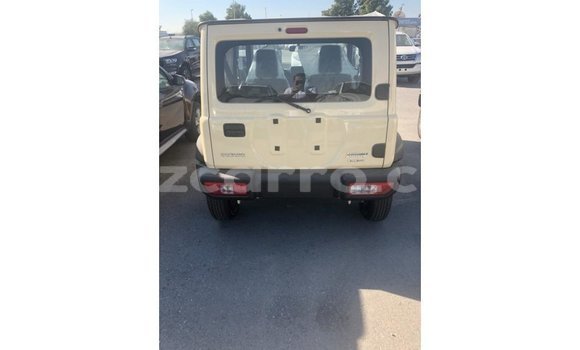 Comprar Importar Suzuki Jimny Bege Carro em Import - Dubai em Cabo Delgado Comprar Importar Suzuki Jimny Bege Carro em Import - Dubai em Cabo Delgado
