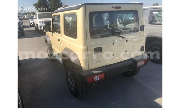 Comprar Importar Suzuki Jimny Bege Carro em Import - Dubai em Cabo Delgado Comprar Importar Suzuki Jimny Bege Carro em Import - Dubai em Cabo Delgado