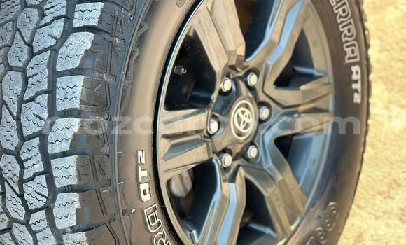 Comprar Novo Toyota Hilux Branco Carro em Maputo em Maputo Comprar Novo Toyota Hilux Branco Carro em Maputo em Maputo