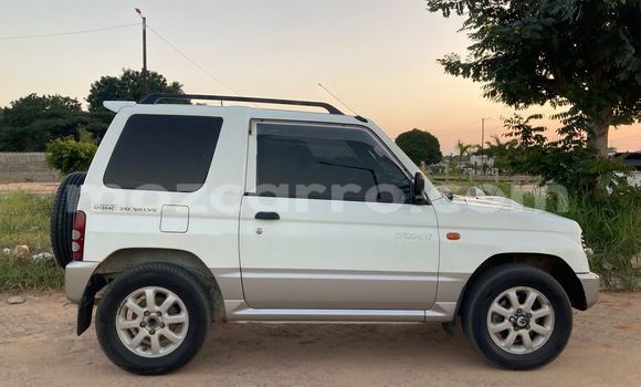 Tenga Tsaru Mitsubishi Pajero Chena Mota in Maputo in Maputo Tenga Tsaru Mitsubishi Pajero Chena Mota in Maputo in Maputo