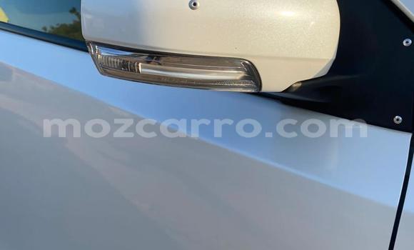 Nunua Ilio tumika Toyota iQ Nyeupe Gari ndani ya Maputo nchini Maputo Nunua Ilio tumika Toyota iQ Nyeupe Gari ndani ya Maputo nchini Maputo