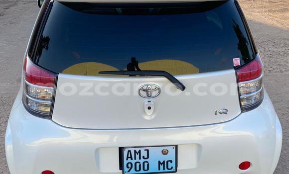 Nunua Ilio tumika Toyota iQ Nyeupe Gari ndani ya Maputo nchini Maputo Nunua Ilio tumika Toyota iQ Nyeupe Gari ndani ya Maputo nchini Maputo