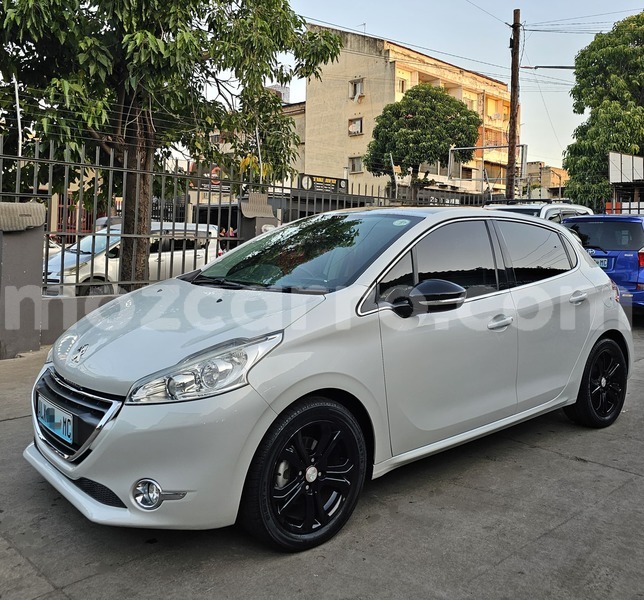 Big with watermark peugeot 208 maputo maputo 23244