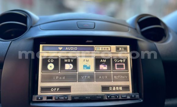 Nunua Ilio tumika Mazda Demio Brown Gari ndani ya Maputo nchini Maputo Nunua Ilio tumika Mazda Demio Brown Gari ndani ya Maputo nchini Maputo