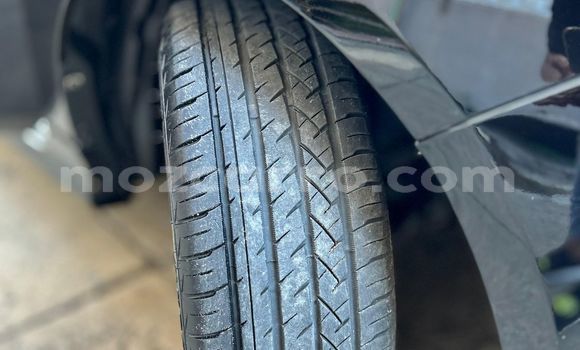 Nunua Ilio tumika Mazda Demio Brown Gari ndani ya Maputo nchini Maputo Nunua Ilio tumika Mazda Demio Brown Gari ndani ya Maputo nchini Maputo