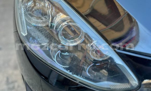 Nunua Ilio tumika Mazda Demio Brown Gari ndani ya Maputo nchini Maputo Nunua Ilio tumika Mazda Demio Brown Gari ndani ya Maputo nchini Maputo