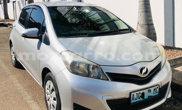 Nunua Ilio tumika Toyota Vitz Fedha Gari ndani ya Maputo nchini Maputo Nunua Ilio tumika Toyota Vitz Fedha Gari ndani ya Maputo nchini Maputo
