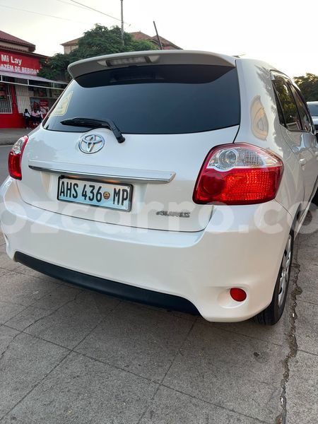 Big with watermark toyota auris maputo maputo 23250