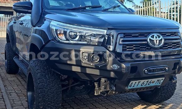 Comprar Novo Toyota Hilux Preto Carro em Maputo em Maputo