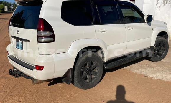 Tenga Itsva Toyota Prado Sirivha Mota in Maputo in Maputo