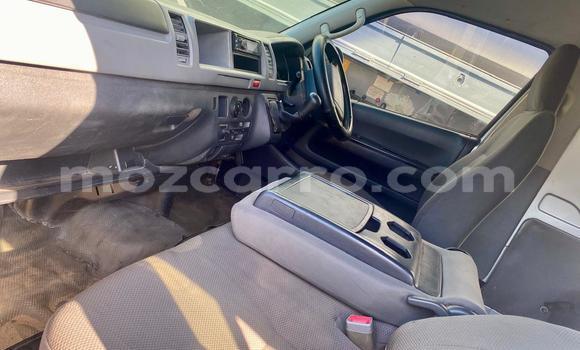 Comprar Usado Toyota Hiace Prata Carro em Maputo em Maputo Comprar Usado Toyota Hiace Prata Carro em Maputo em Maputo