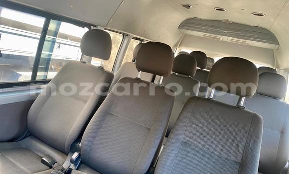 Comprar Usado Toyota Hiace Prata Carro em Maputo em Maputo Comprar Usado Toyota Hiace Prata Carro em Maputo em Maputo