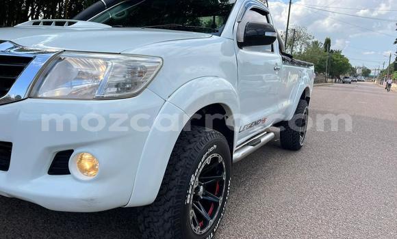 Buy Used Toyota Hilux White Car in Maputo in Maputo Buy Used Toyota Hilux White Car in Maputo in Maputo