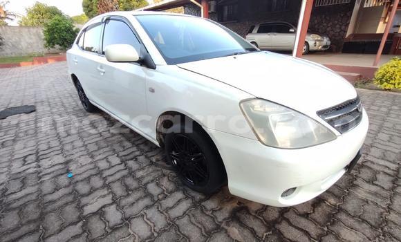 Buy Used Toyota Allion White Car in Maputo in Maputo