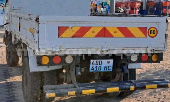 Nunua Ilio tumika Toyota Dyna Nyeupe Gari ndani ya Maputo nchini Maputo Nunua Ilio tumika Toyota Dyna Nyeupe Gari ndani ya Maputo nchini Maputo