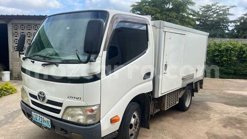 Big with watermark toyota dyna maputo maputo 23307