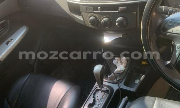 Nunua Ilio tumika Toyota Hilux Nyeusi Gari ndani ya Maputo nchini Maputo Nunua Ilio tumika Toyota Hilux Nyeusi Gari ndani ya Maputo nchini Maputo
