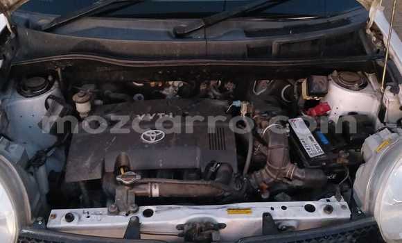 Buy Used Toyota Sienta White Car in Maputo in Maputo Buy Used Toyota Sienta White Car in Maputo in Maputo