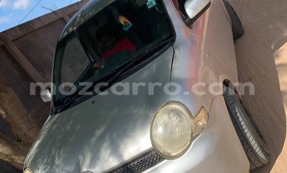 Nunua Ilio tumika Toyota Sienta Fedha Gari ndani ya Maputo nchini Maputo