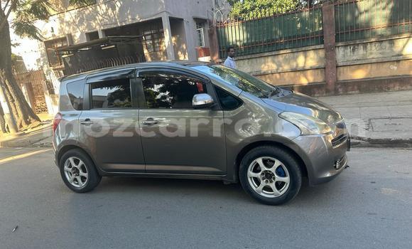 Comprar Usado Toyota Ractis Castanho Carro em Maputo em Maputo Comprar Usado Toyota Ractis Castanho Carro em Maputo em Maputo