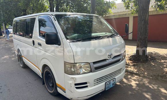 Comprar Usado Toyota Hiace Branco Carro em Maputo em Maputo Comprar Usado Toyota Hiace Branco Carro em Maputo em Maputo