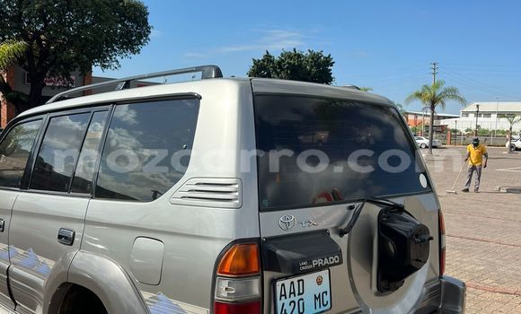 Nunua Ilio tumika Toyota Land Cruiser Prado Brown Gari ndani ya Maputo nchini Maputo Nunua Ilio tumika Toyota Land Cruiser Prado Brown Gari ndani ya Maputo nchini Maputo