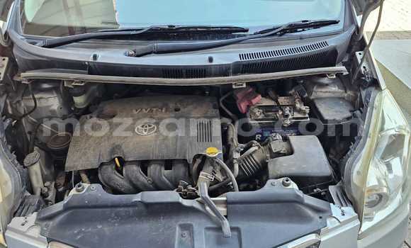 Comprar Usado Toyota Ractis Prata Carro em Maputo em Maputo Comprar Usado Toyota Ractis Prata Carro em Maputo em Maputo