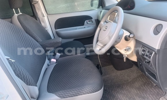 Comprar Usado Toyota Sienta Branco Carro em Maputo em Maputo Comprar Usado Toyota Sienta Branco Carro em Maputo em Maputo