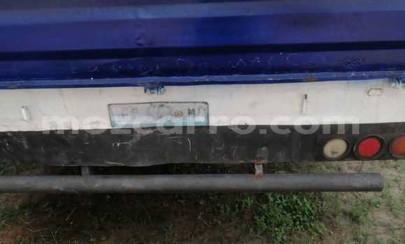 Comprar Usado Hino Ranger Azul Caminhão em Maputo em Maputo Comprar Usado Hino Ranger Azul Caminhão em Maputo em Maputo