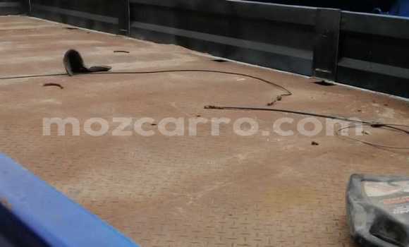 Comprar Usado Hino Ranger Azul Caminhão em Maputo em Maputo Comprar Usado Hino Ranger Azul Caminhão em Maputo em Maputo