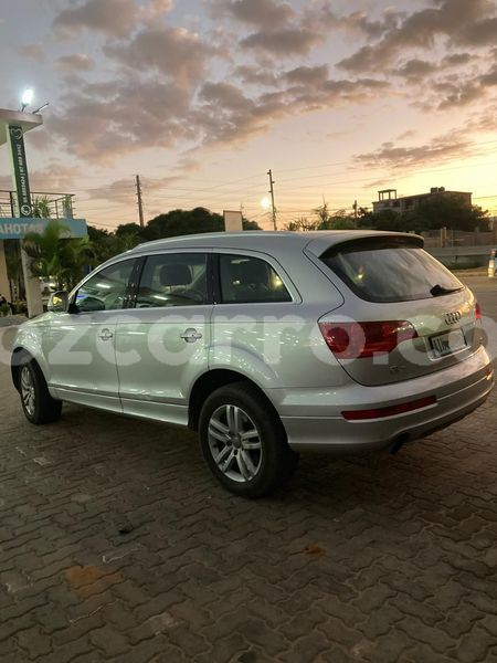 Big with watermark audi q7 maputo maputo 23361