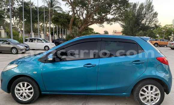 Nunua Ilio tumika Mazda Demio Bluu Gari ndani ya Maputo nchini Maputo Nunua Ilio tumika Mazda Demio Bluu Gari ndani ya Maputo nchini Maputo