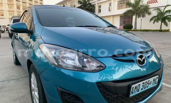 Nunua Ilio tumika Mazda Demio Bluu Gari ndani ya Maputo nchini Maputo Nunua Ilio tumika Mazda Demio Bluu Gari ndani ya Maputo nchini Maputo