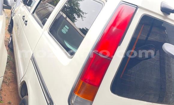 Buy Used Toyota Noah White Car in Maputo in Maputo Buy Used Toyota Noah White Car in Maputo in Maputo