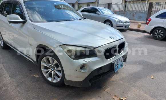 Comprar Usado BMW X1 Branco Carro em Maputo em Maputo Comprar Usado BMW X1 Branco Carro em Maputo em Maputo