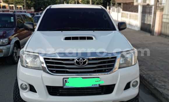 Buy Used Toyota Hilux White Car in Maputo in Maputo Buy Used Toyota Hilux White Car in Maputo in Maputo