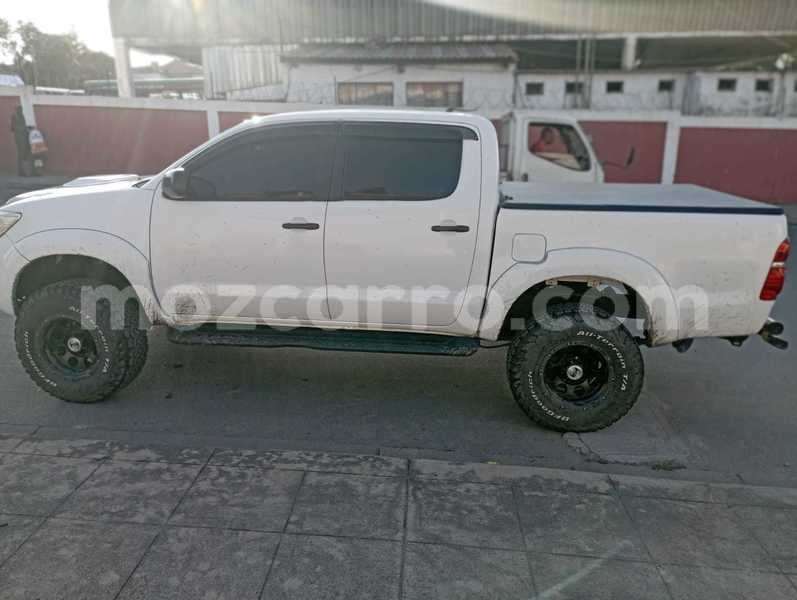 Big with watermark toyota hilux maputo maputo 23375