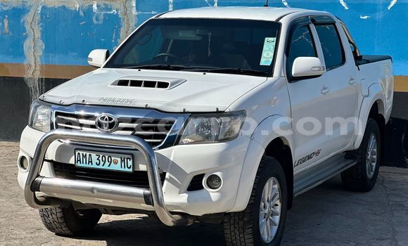 Comprar Usado Toyota Hilux Branco Carro em Maputo em Maputo Comprar Usado Toyota Hilux Branco Carro em Maputo em Maputo