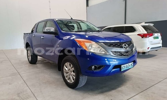 Comprar Usado Mazda BT-50 Azul Carro em Maputo em Maputo Comprar Usado Mazda BT-50 Azul Carro em Maputo em Maputo