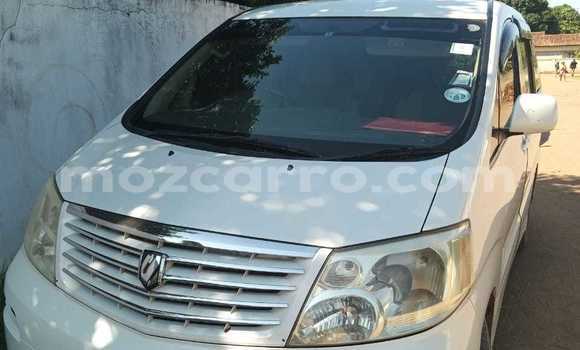 Buy Used Toyota Alphard White Car in Maputo in Maputo